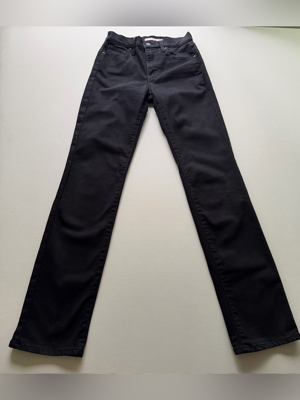 Levi's High Rise Straight-Leg Women's Jeans Black